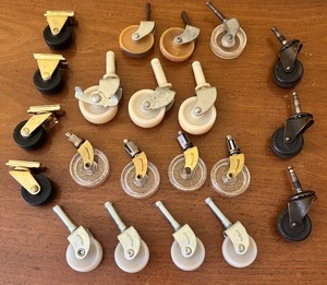 lot 153 image: Collection of 19 Assorted Furniture Caster Wheels