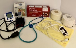 lot 209 image: Assorted Medical Devices and Comfort Collection