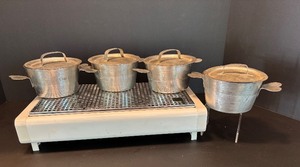 lot 223 image: Vintage Aluminum Vintage Charlotte Molds Cookware Set with Electric Burner