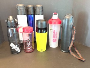 lot 224 image: Collection of 7 Assorted Water Bottles and Thermoses including German Alfi Brand