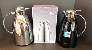 lot 259 image: Set of 2 Alfi Gusto Thermos Carafes - Chrome and Black Finish