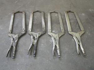 lot 20 image: (4) 11 Clamps