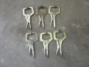 lot 22 image: (6) 4 Clamps