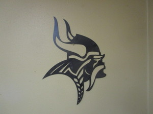 lot 115 image: Vikings Steel Sign 14x21