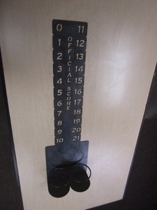 lot 121 image: Beer Drinking Score Can Holder 10x34