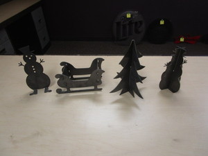 lot 123 image: Steel Holiday Decorations