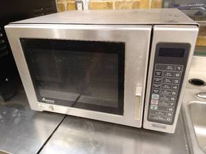 lot 21 image: Amana Commercial Microwave