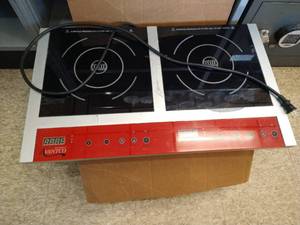 lot 37 image: Avantco Hot Plate