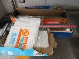 lot 59 image: Aluminum Foil & Parchment Paper