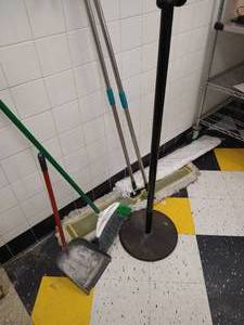 lot 103 image: Coat Rack & Brooms