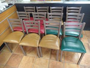lot 117 image: (12) Heavy Chairs