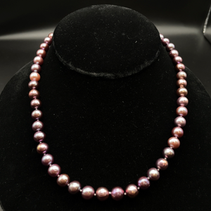 lot 22A image: Stunning, High Quality Edison Pearl Single Strand 18 Necklace w 14k White Gold Clasp