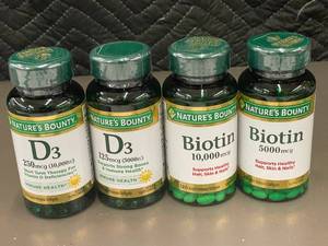 lot 45 image: Set of 4 Natures Bounty Dietary Supplements - Vitamin D3 & Biotin