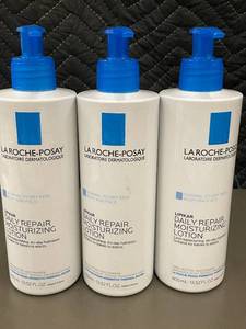 Set of 3 La Roche-Posay Lipikar Daily Repair Moisturizing Lotions 400ml