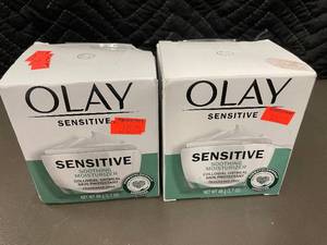 lot 70 image: Olay Sensitive Soothing Moisturizer - Set of 2, Colloidal Oatmeal, 48g Each