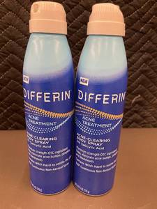 lot 80 image: Differin Acne-Clearing Body Spray, 2% Salicylic Acid, Pack of 2