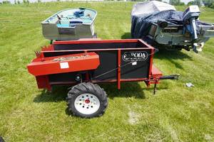 Roda Brand Mini Manure Spreader