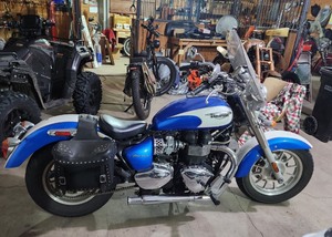lot 1 image: 2012 Triumph America Cruiser Motorcycle