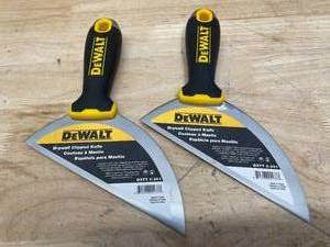 lot 57 image: Lot of 2 - DEWALT 6 Stainless Steel Clipped Knife with Soft Grip Handle Model # DXTT 2-201