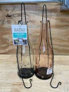 lot 94 image: Lot of 2 - Tea Candle Hanging Lantern