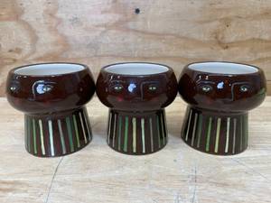 lot 96 image: Lot of 3 - Ceramic Planter