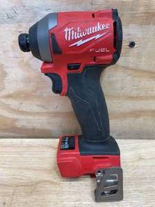 lot 13 image: Milwaukee M18 FUEL 18V Lithium-Ion Brushless Cordless 14 in. Hex Impact Driver Model # 2853-20 - Tool-Only