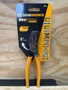 lot 119 image: Gearwrench 8 Pitbull Pliers Model # 82182
