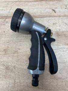 lot 128 image: Hose Spray Nozzle