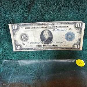 lot 15 image: 1914 $10 FRN Large Note