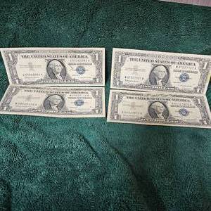 lot 16 image: 1957-B(4) $1 Silver Certificate