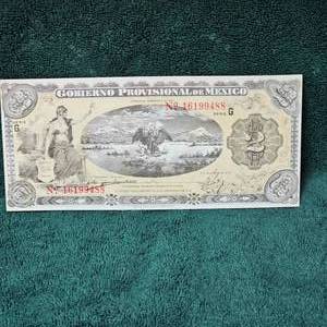 lot 26 image: 1914 Mexico 2 Peso Large Note BU