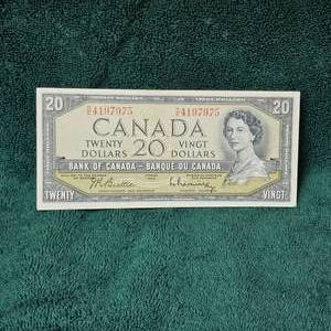lot 28 image: 1954  $20 Canada Note BU
