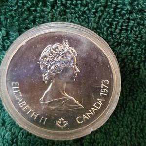 lot 39 image: 1973 $5 Silver Olympics Coin 1976