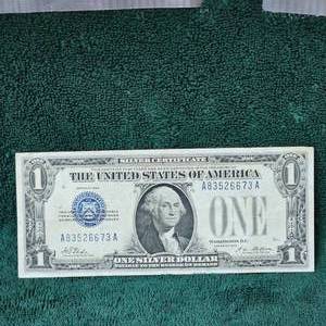 lot 77 image: 1928 $1 Silver Certificate