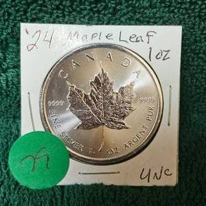 lot 79 image: 2024 1 oz Maple Leaf UNC
