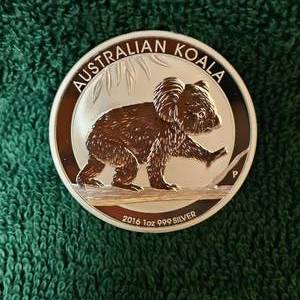 lot 121 image: 2016 1oz Koala Silver Proof