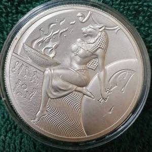 lot 146 image: 2 oz Egyptian Goddess Encapsulated Cat Silver Coin
