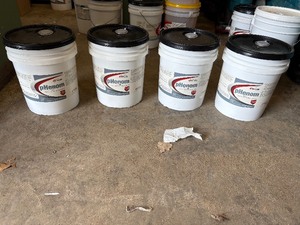 lot 82 image: 4 Phenom Super Concentrated Traffic Lane Cleaner