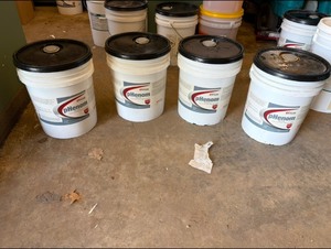 lot 92 image: 4 Phenom Super Concentrated Traffic Lane Cleaner