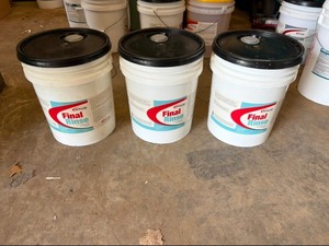 lot 103 image: 3 Final Rinse, Neutralizing Rinse & Anti-Browning Treatment