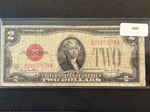 lot 4 image: 1928 G Red Seal $2 Dollar Note
