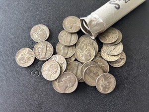 lot 91 image: Roll of Silver War Nickels
