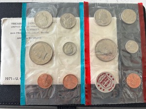 lot 100 image: 1971 P & D Mint Set