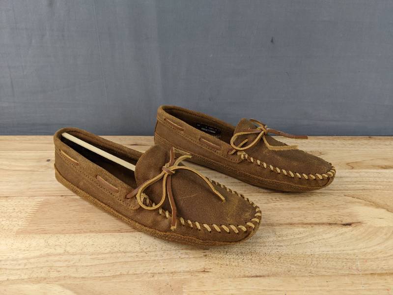 lot 409A image: Minnetonka Double Bottom Softsole Moccasin Loafers Mens Size 9 in Brown N