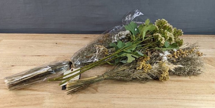 lot 129C image: Brand New Hearth & Hand Spring Grass Dried Floral & Three Stems Artificial Flowers N