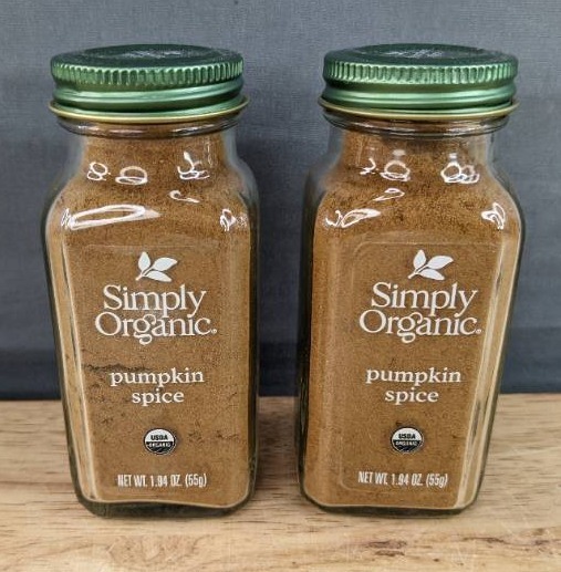 lot 95E image: 2 Brand New Bottles Simply Organic Pumpkin Spice, 1.94 oz. Per Bottle $13 Retail N