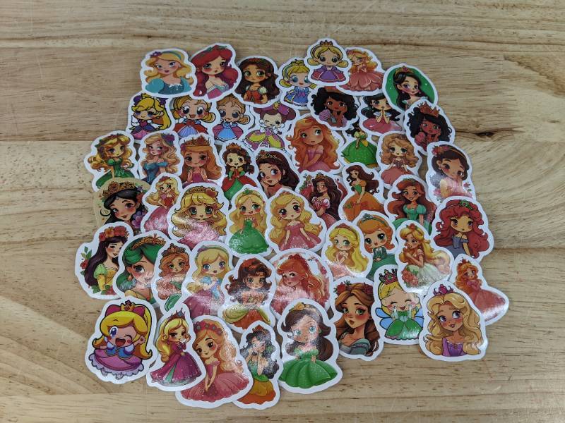 lot 133E image: 50 Brand New Princess Stickers N