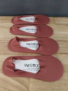 lot 183 image: Brand New Thin Ice Silk Non Slip Womens No Show Socks Four Pair Red Size Large N