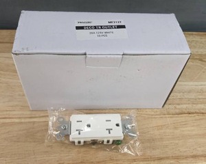 lot 127 image: 10 Brand New 20 AMP125V Decorator Receptacle Outlet with Tamper Resistant (TR) Standard Electrical Wall Outlet White N