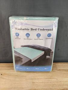 lot 65 image: Brand New LotuFlor Washable Bed Underpad, Queen Size N